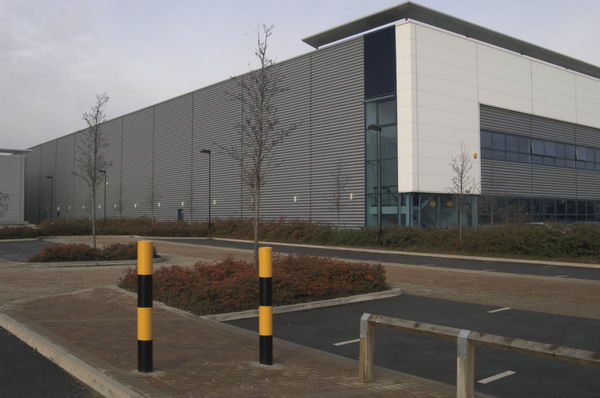 Picture &copy; Peter Marshall, 2004