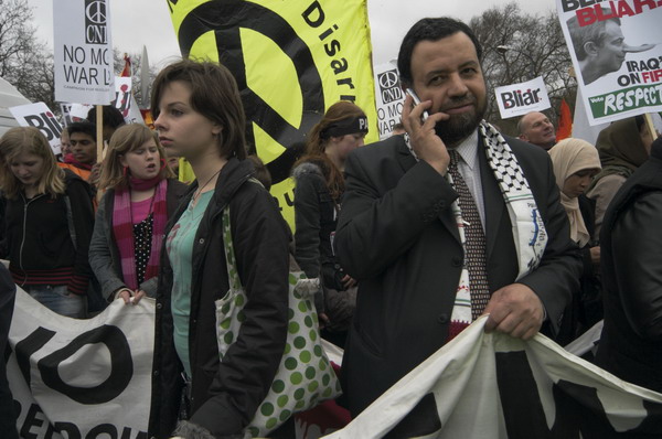 Picture &copy; Peter Marshall, 2004