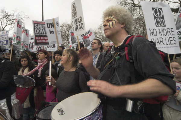 Picture &copy; Peter Marshall, 2004