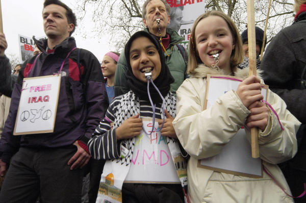 Picture &copy; Peter Marshall, 2004