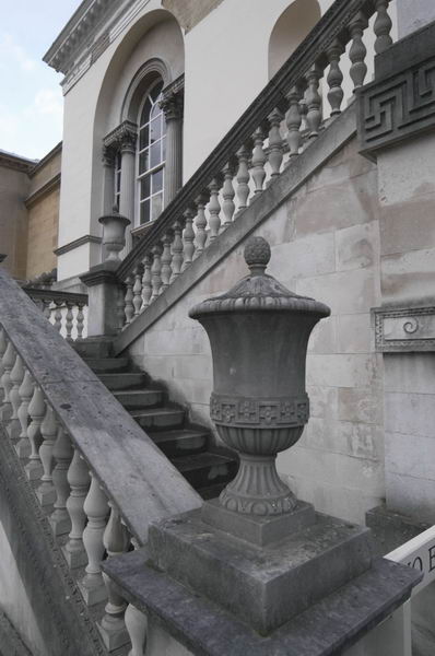 Picture &copy; Peter Marshall, 2004