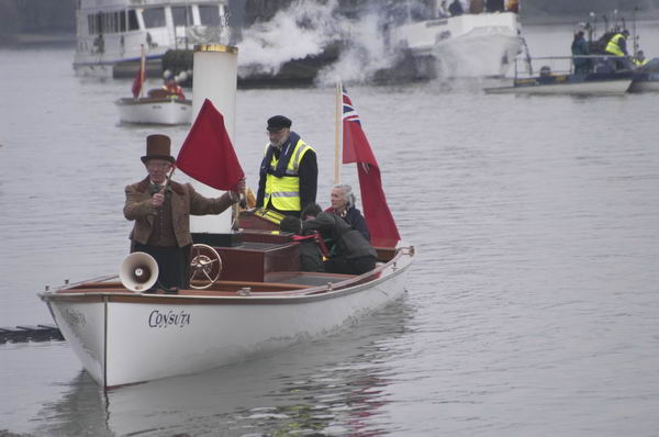 Picture &copy; Peter Marshall, 2004