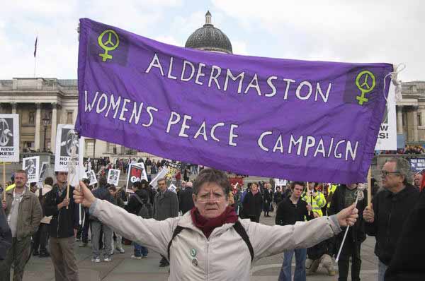 Picture &copy; Peter Marshall, 2004