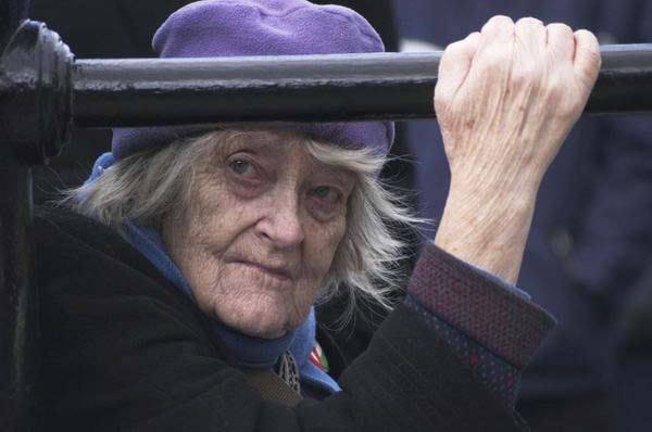 Picture &copy; Peter Marshall, 2004