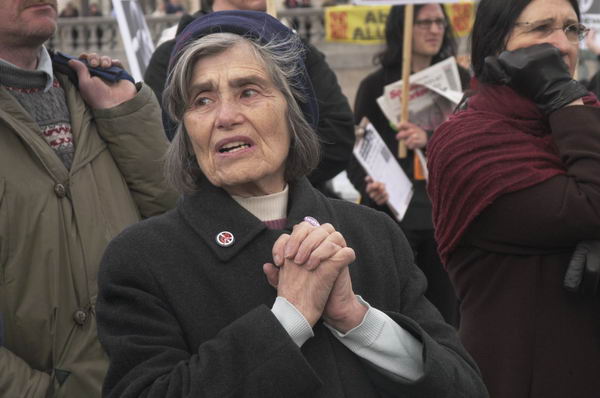 Picture &copy; Peter Marshall, 2004