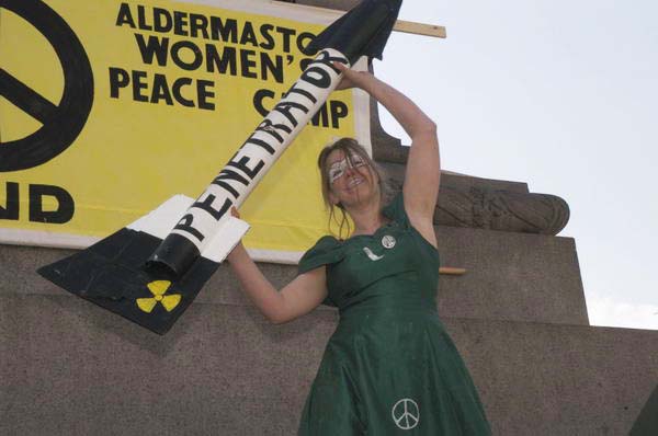 Picture &copy; Peter Marshall, 2004