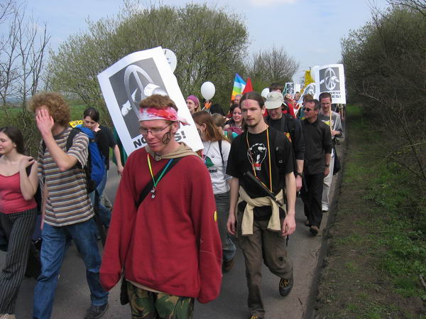 Picture &copy; Peter Marshall, 2004