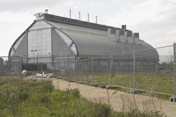 Picture &copy; Peter Marshall, 2004