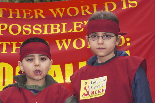 Picture &copy; Peter Marshall, 2004