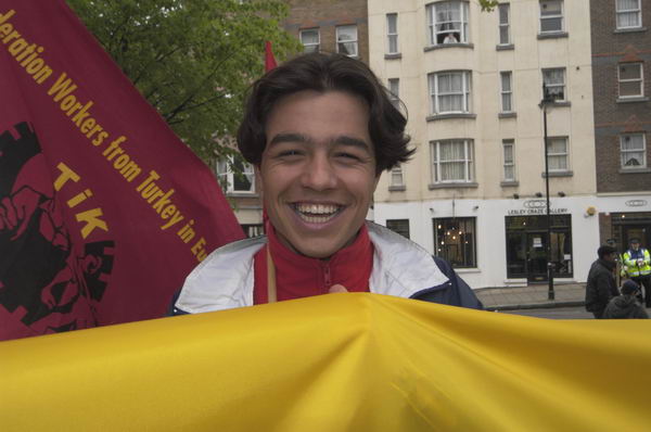 Picture &copy; Peter Marshall, 2004