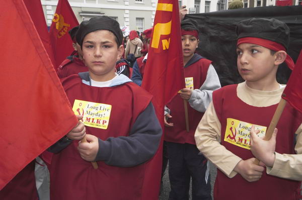 Picture &copy; Peter Marshall, 2004