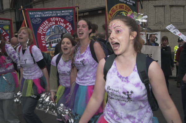 Picture &copy; Peter Marshall, 2004