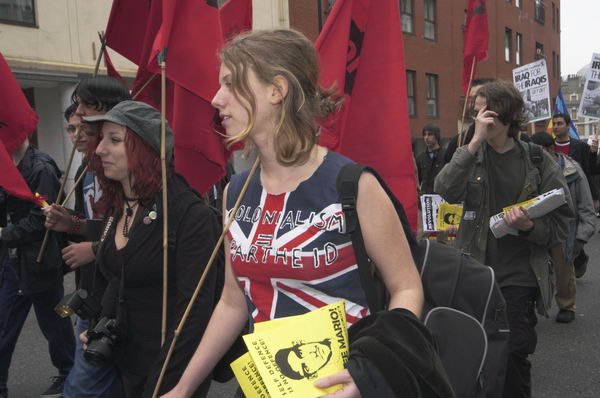 Picture &copy; Peter Marshall, 2004