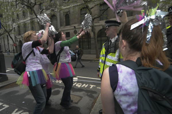 Picture &copy; Peter Marshall, 2004