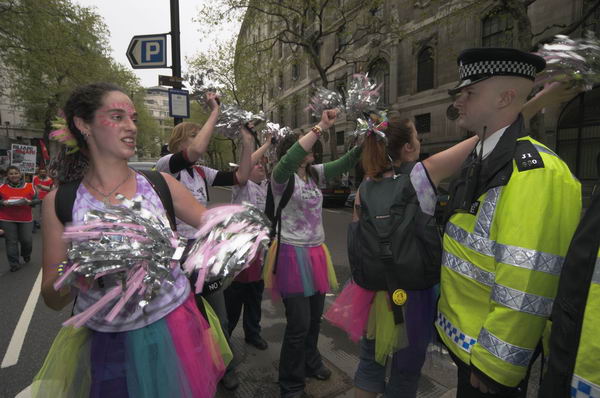 Picture &copy; Peter Marshall, 2004