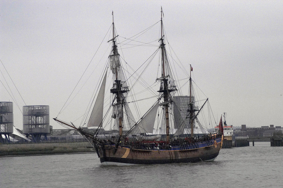 Picture &copy; Peter Marshall, 2004