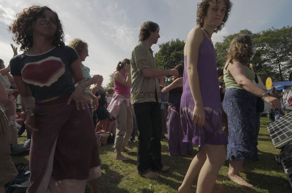 Picture &copy; Peter Marshall, 2004