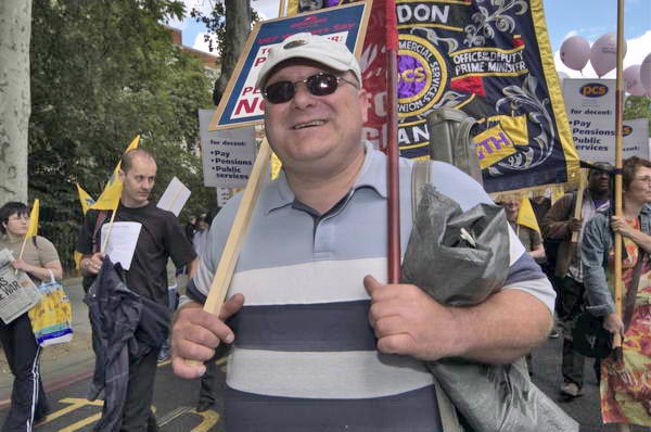 Picture &copy; Peter Marshall, 2004