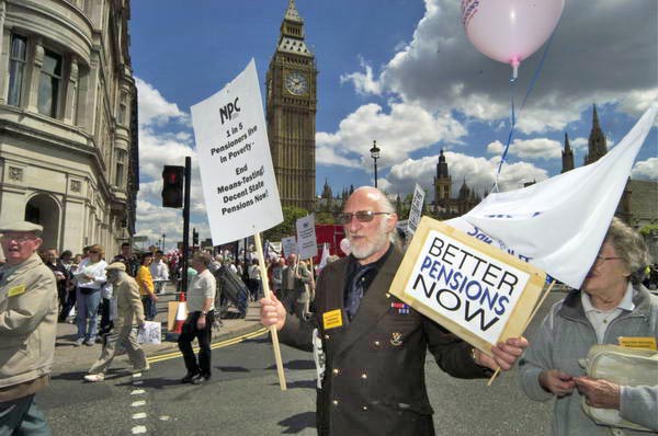 Picture &copy; Peter Marshall, 2004