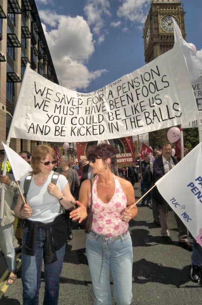 Picture &copy; Peter Marshall, 2004