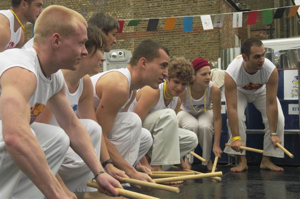 Picture &copy; Peter Marshall, 2004