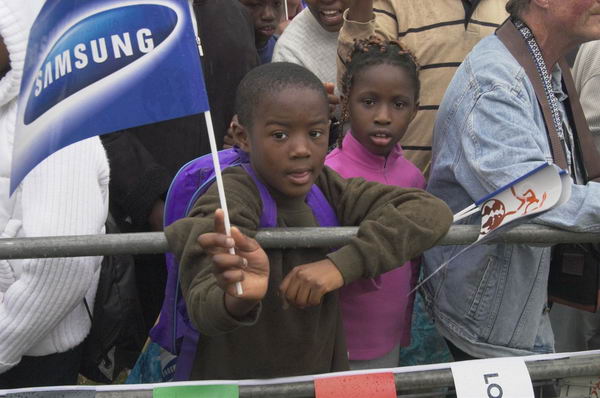 Picture &copy; Peter Marshall, 2004