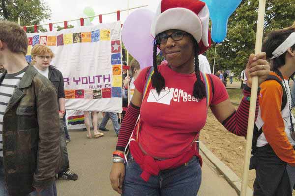 Picture &copy; Peter Marshall, 2004