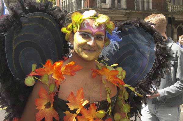 Picture &copy; Peter Marshall, 2004