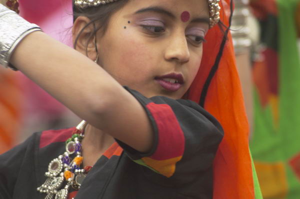 Picture &copy; Peter Marshall, 2004