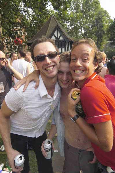 Picture &copy; Peter Marshall, 2004