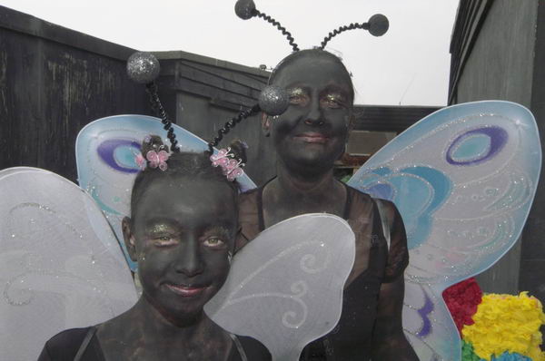 Picture &copy; Peter Marshall, 2004