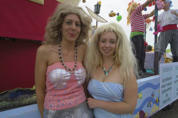 Picture &copy; Peter Marshall, 2004