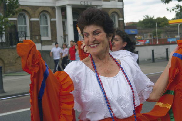 Picture &copy; Peter Marshall, 2004