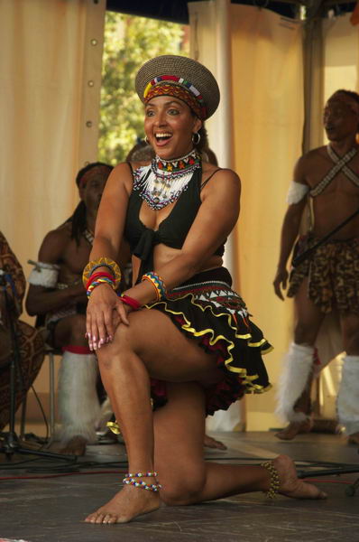 Picture &copy; Peter Marshall, 2004