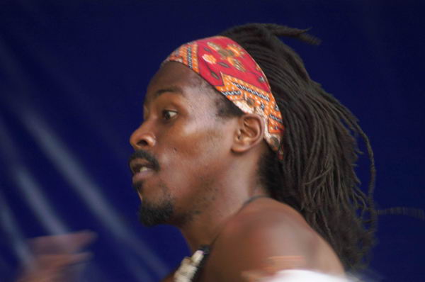 Picture &copy; Peter Marshall, 2004