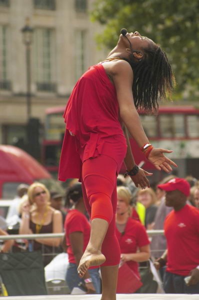 Picture &copy; Peter Marshall, 2004