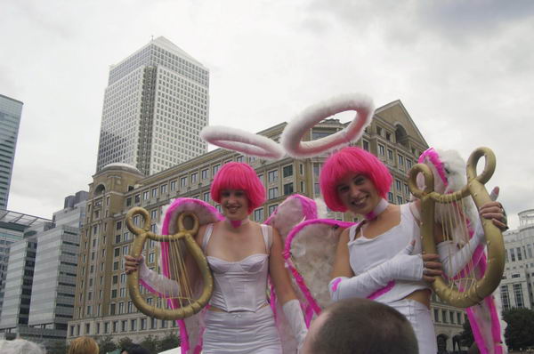 Picture &copy; Peter Marshall, 2004
