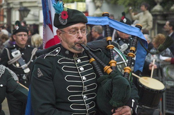 &copy; 2005, Peter Marshall