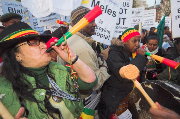 &copy; 2005, Peter Marshall