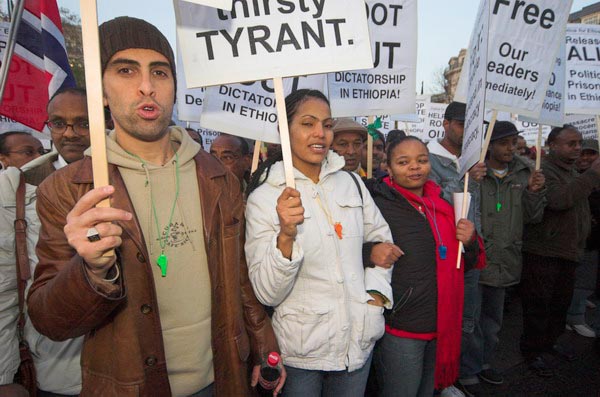 &copy; 2005, Peter Marshall