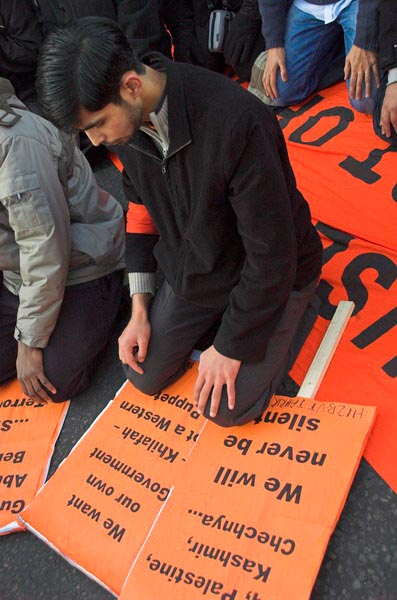 &copy; 2005, Peter Marshall