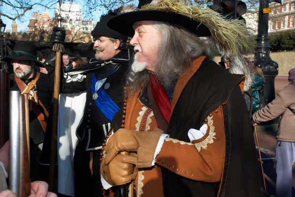 &copy; 2006, Peter Marshall: Kings Army Whitehall Parade