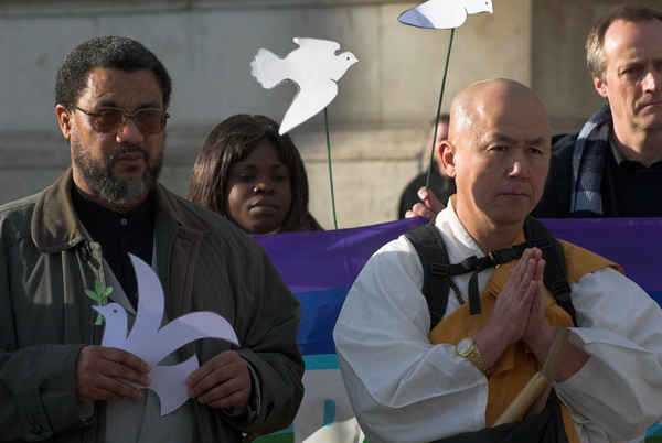 Norman Kember 100 Days Vigil &copy; 2006, Peter Marshall