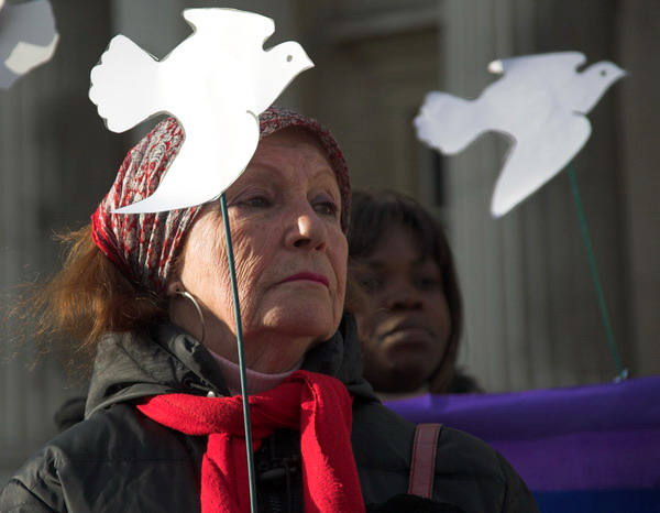 Norman Kember 100 Days Vigil &copy; 2006, Peter Marshall