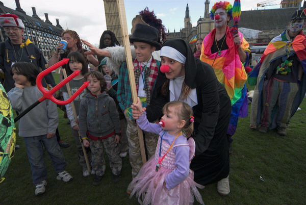 Fools Paradise Parade, London &copy; 2006, Peter Marshall