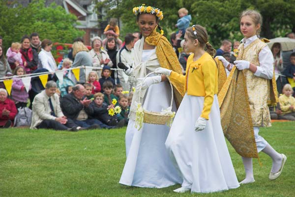Chislehurst May Queen Ceremony &copy; 2006, Peter Marshall