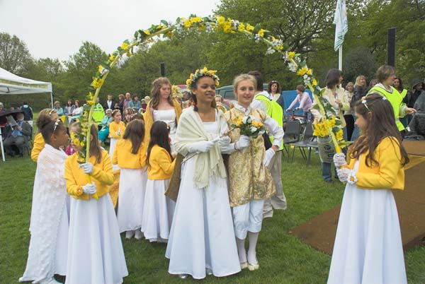 Chislehurst May Queen Ceremony &copy; 2006, Peter Marshall