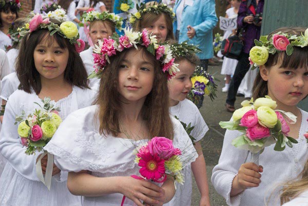 Brentham Centenary May Day Festivities &copy; 2006, Peter Marshall