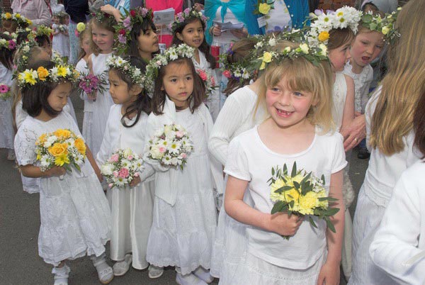 Brentham Centenary May Day Festivities &copy; 2006, Peter Marshall