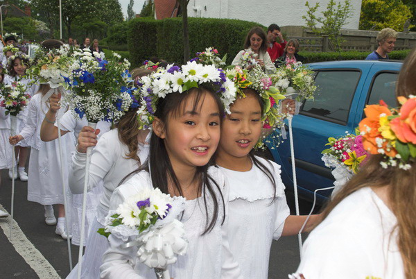 Brentham Centenary May Day Festivities &copy; 2006, Peter Marshall
